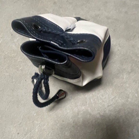 Leather pouch surfer with surf board with drawstring - Picture 2 of 2